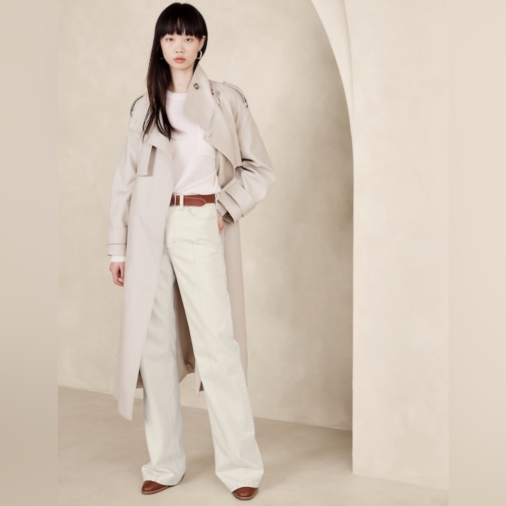 NWT Banana Republic Cream Flare & Wide Leg Jeans
